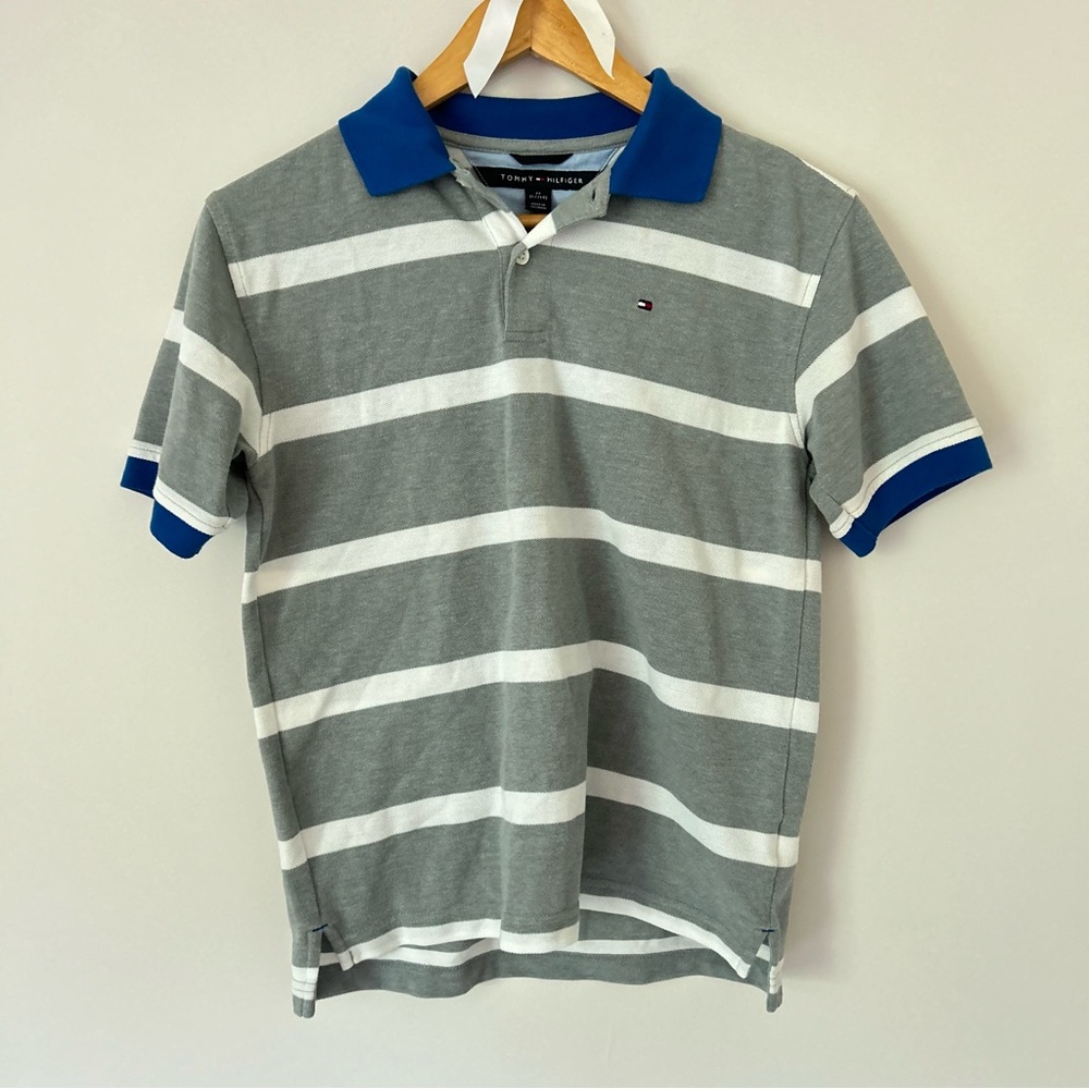 Tommy Hilfiger Boy’s Short Sleeve Collared Quarter Button Up